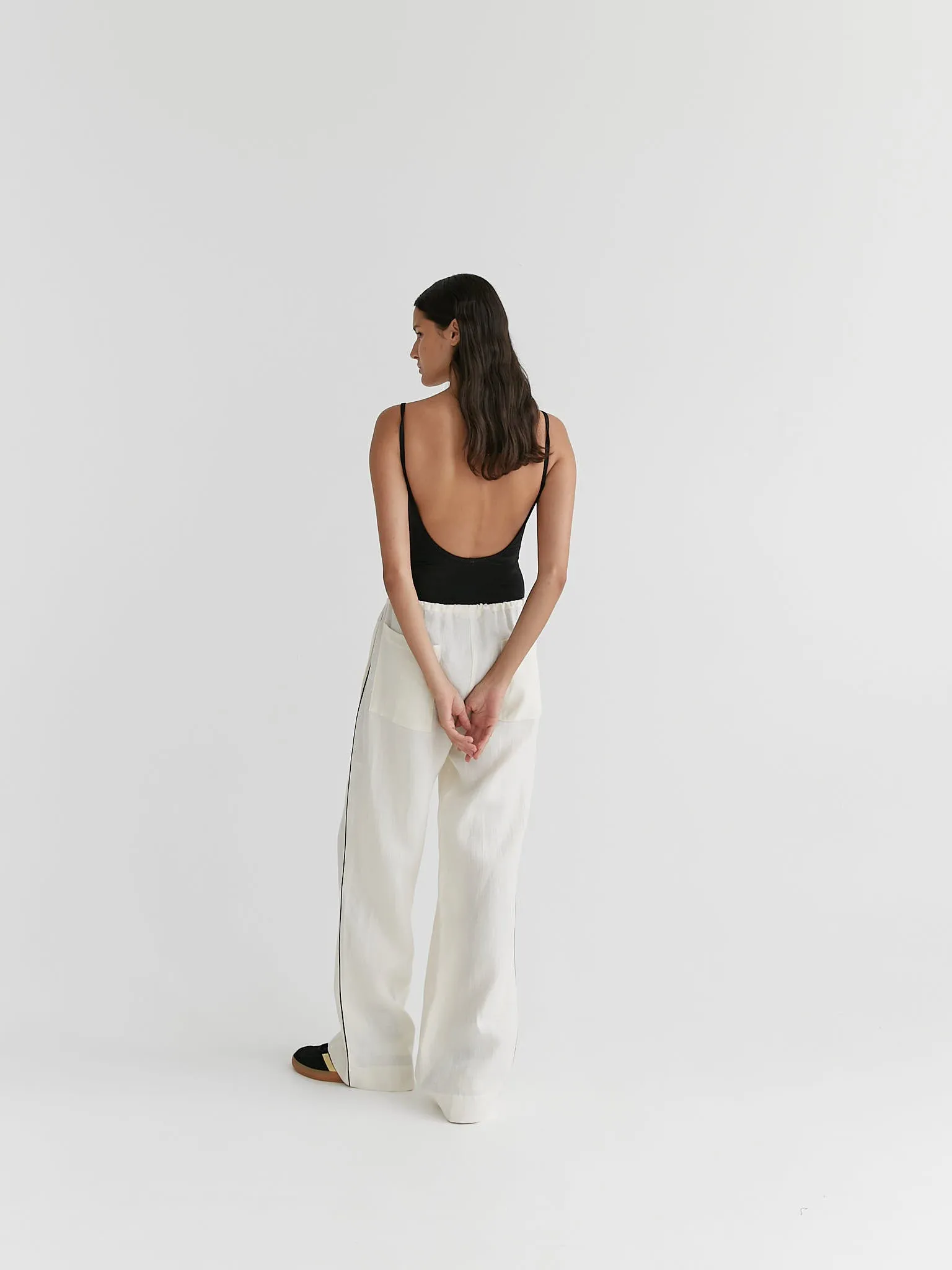 Contrast Piping Drawstring Pant