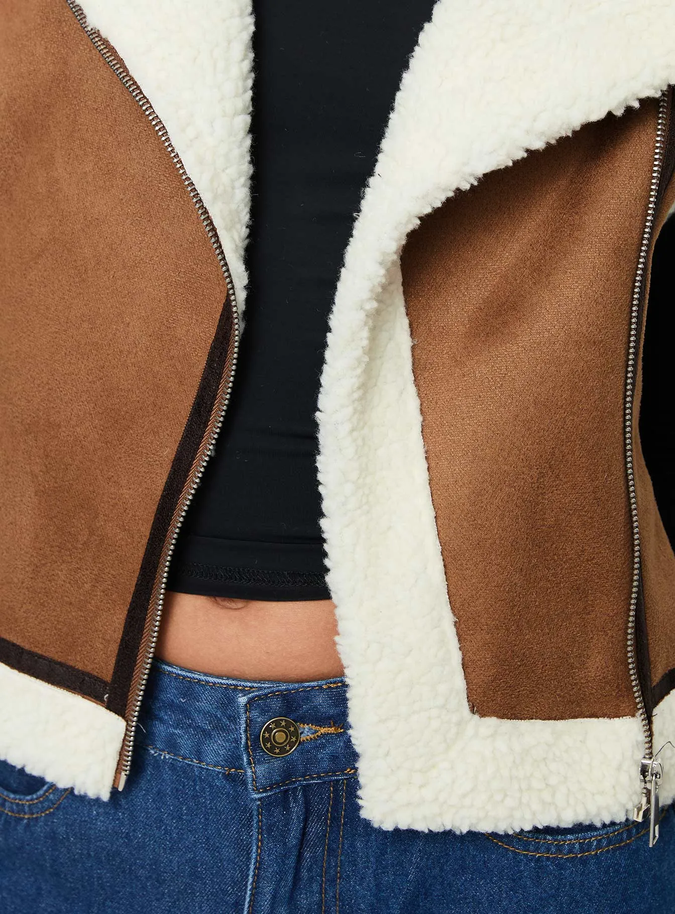 Darian Shearling Vest Tan / Cream