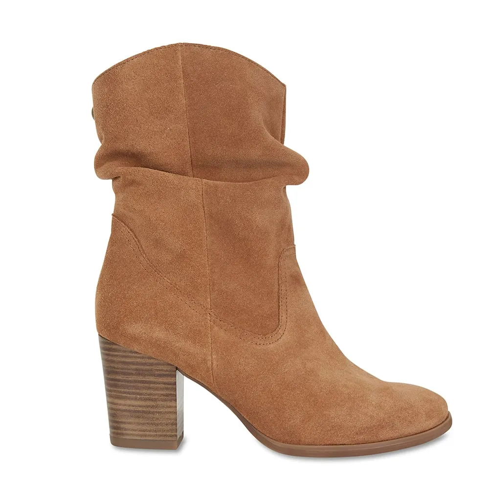 Ecuador Boot in Tan Suede