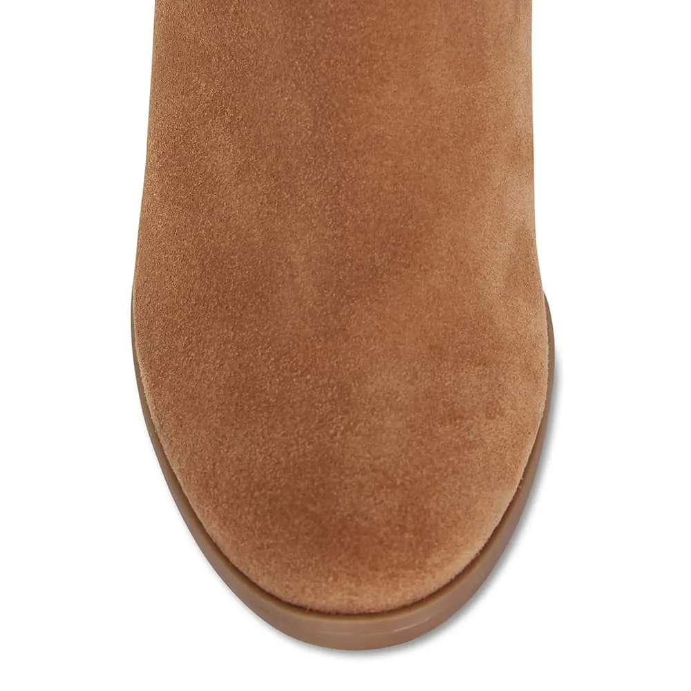 Ecuador Boot in Tan Suede