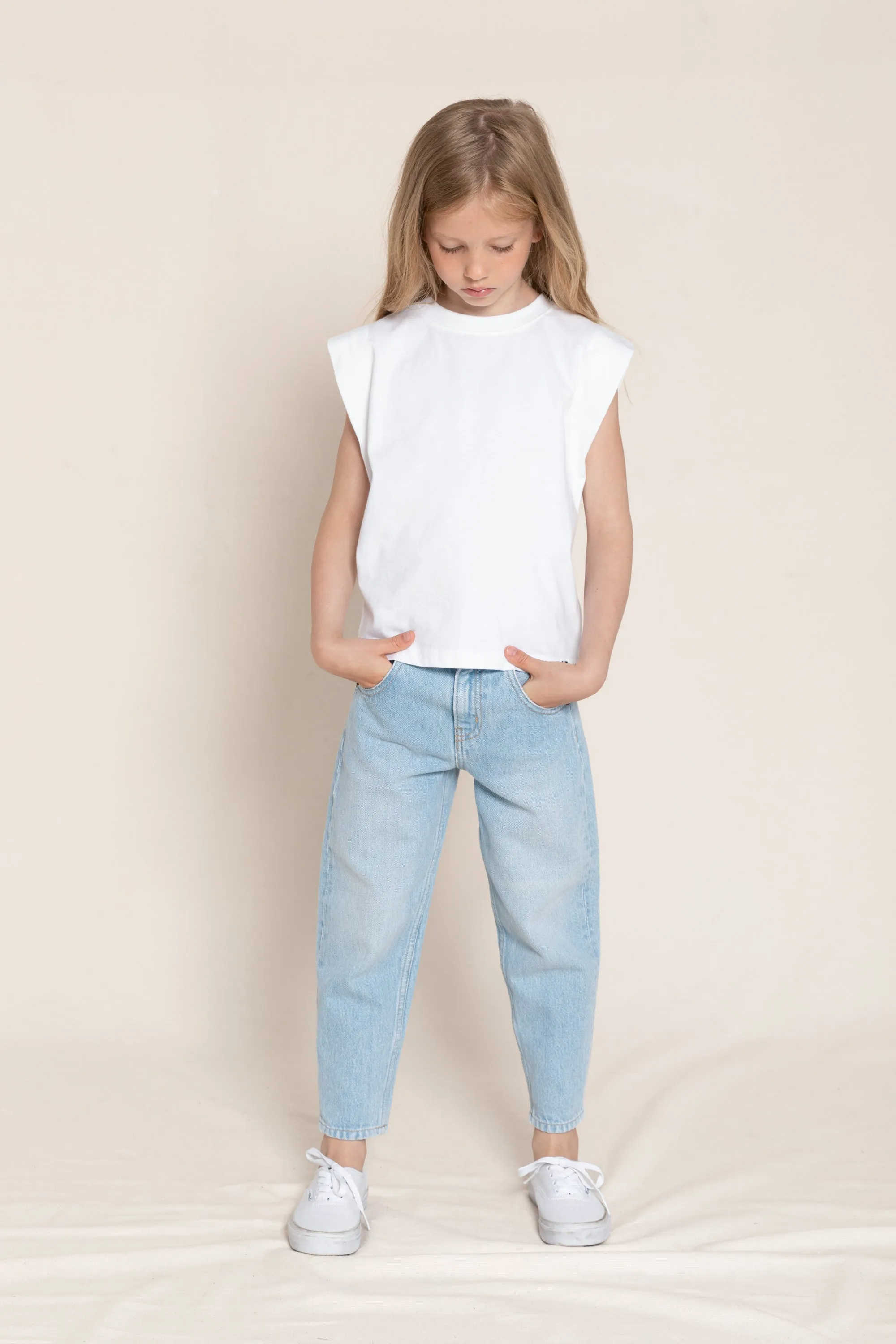 JOAN Bleached Blue - Slouchy Fit Jeans